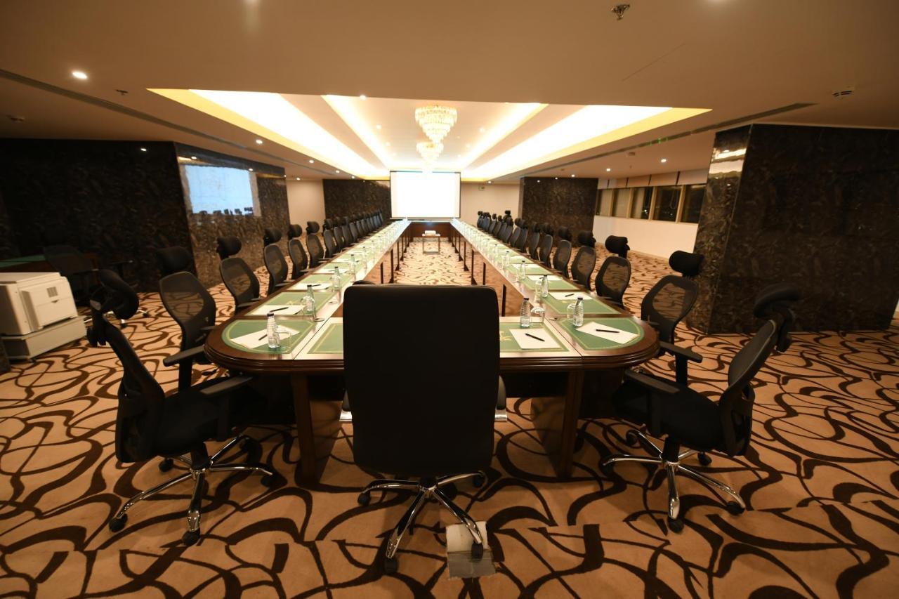 Le Park Concord Hotel נג'ראן מראה חיצוני תמונה